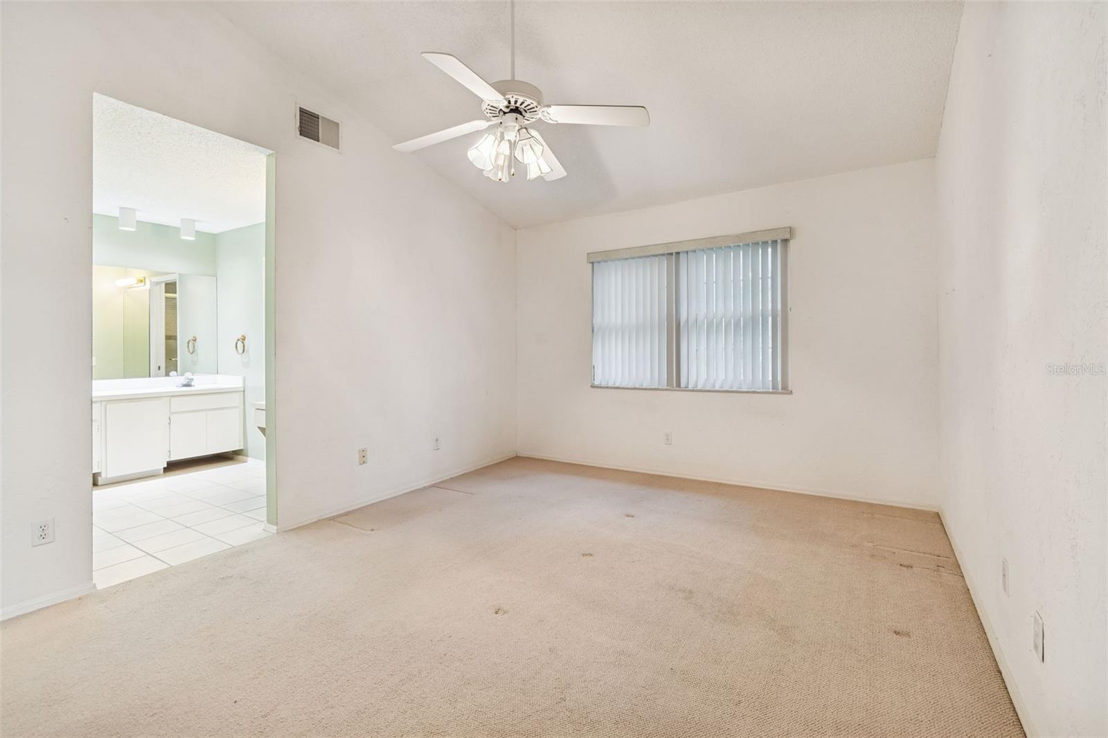 Image 21 of 39 For 4108 Brentwood Park Circle