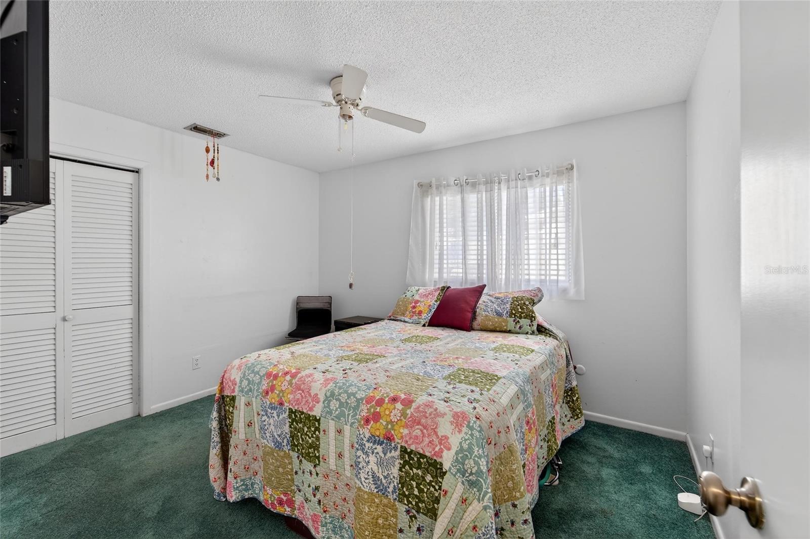 Image 14 of 28 For 1231 Newport Avenue