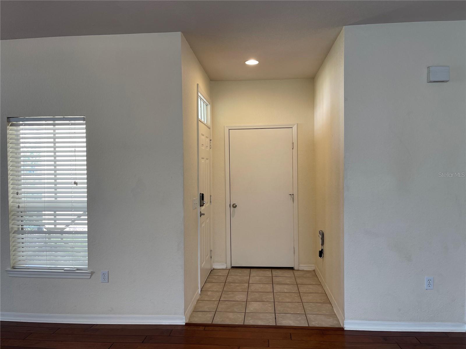 Image 4 of 20 For 4007 Sand Palm Court