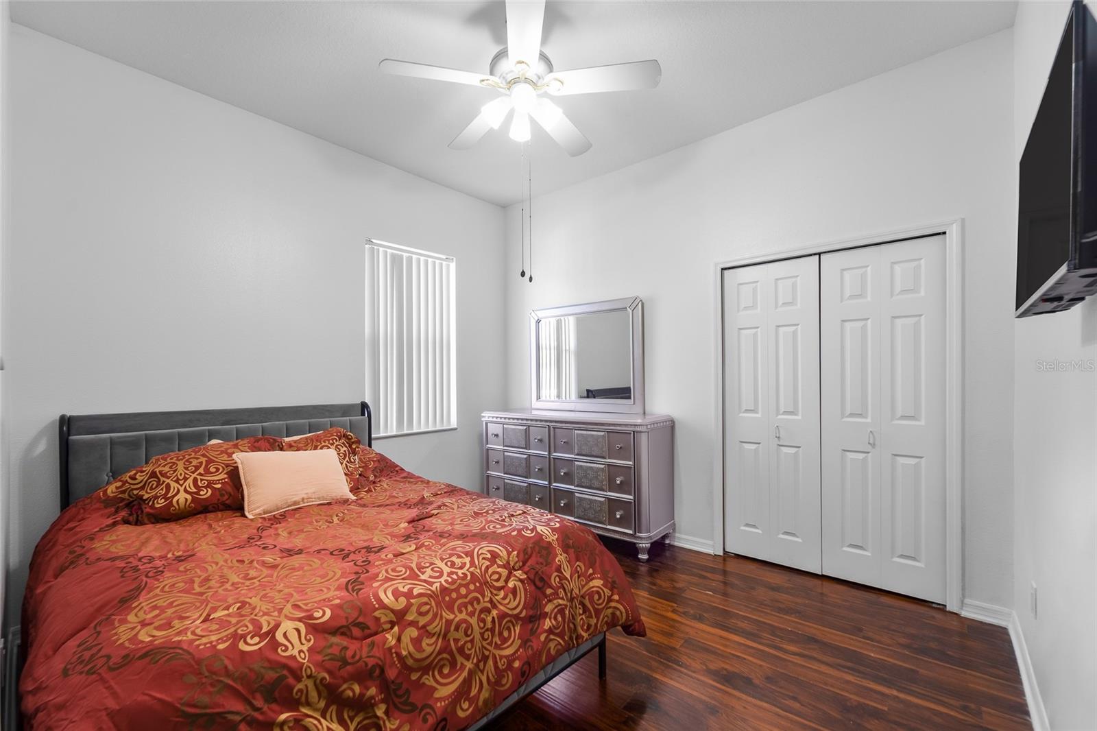 Image 23 of 36 For 9012 Flora Street