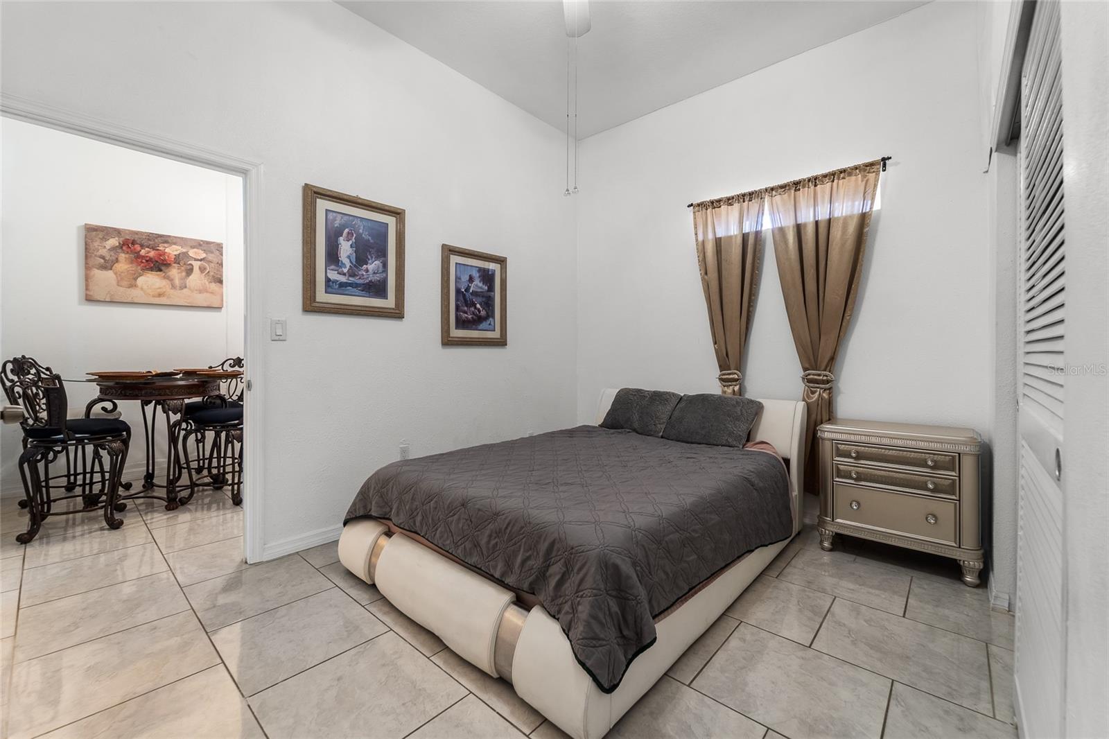 Image 28 of 36 For 9012 Flora Street