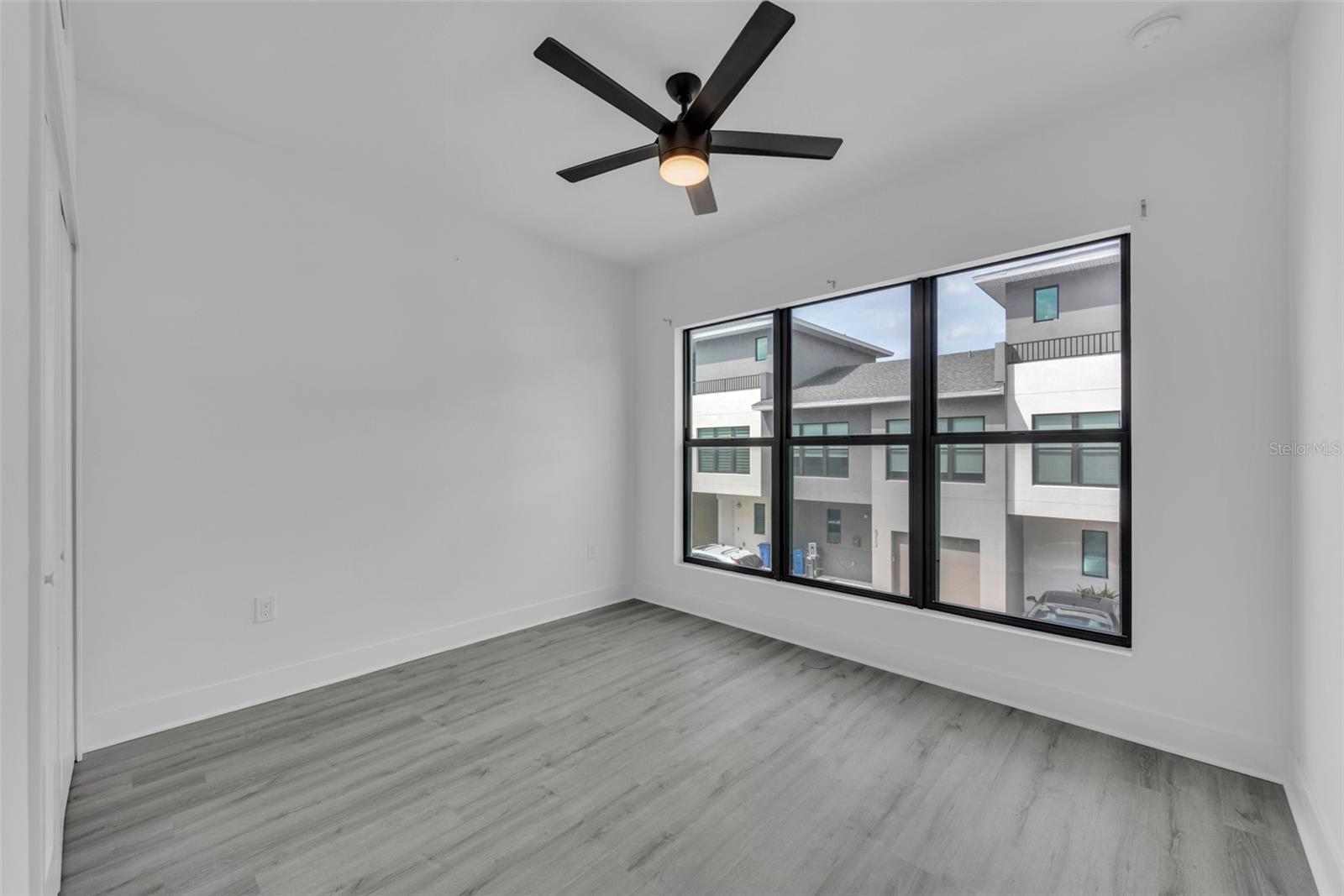 Image 16 of 28 For 8713 Palm Ranches Place