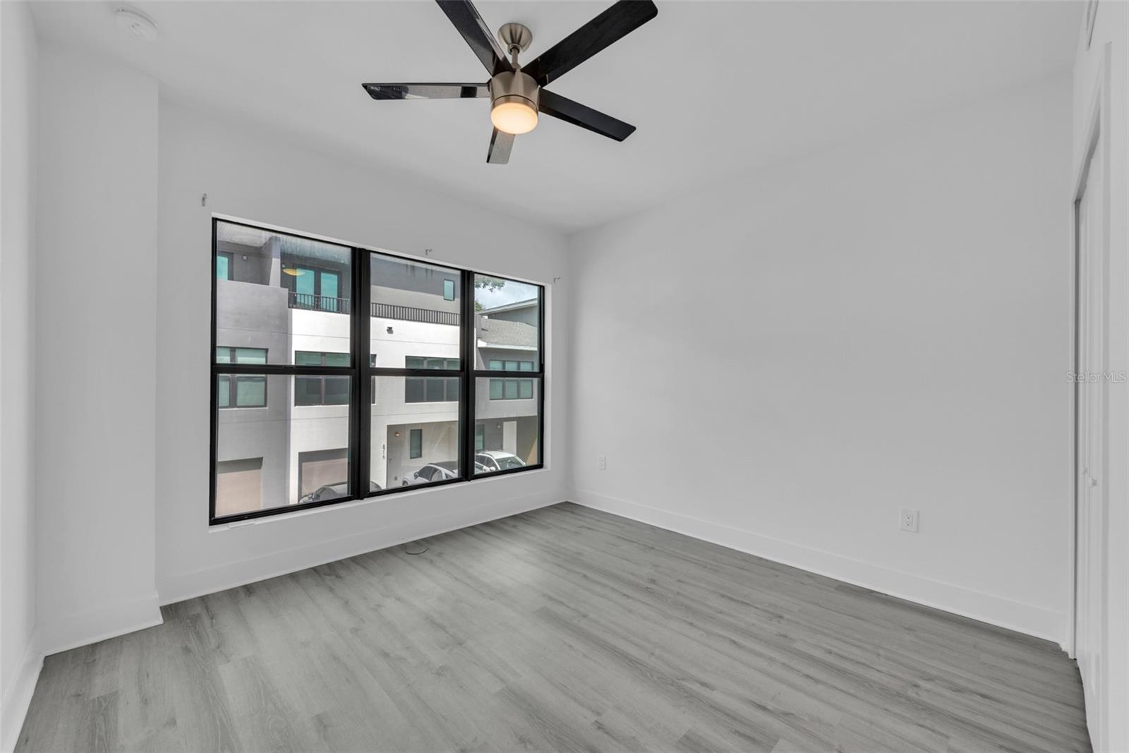 Image 17 of 28 For 8713 Palm Ranches Place