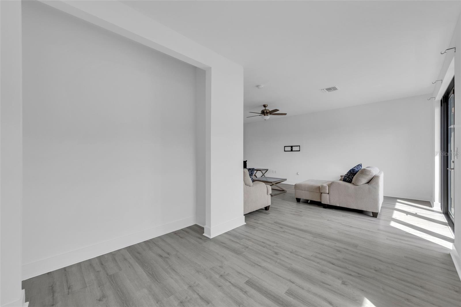 Image 21 of 28 For 8713 Palm Ranches Place