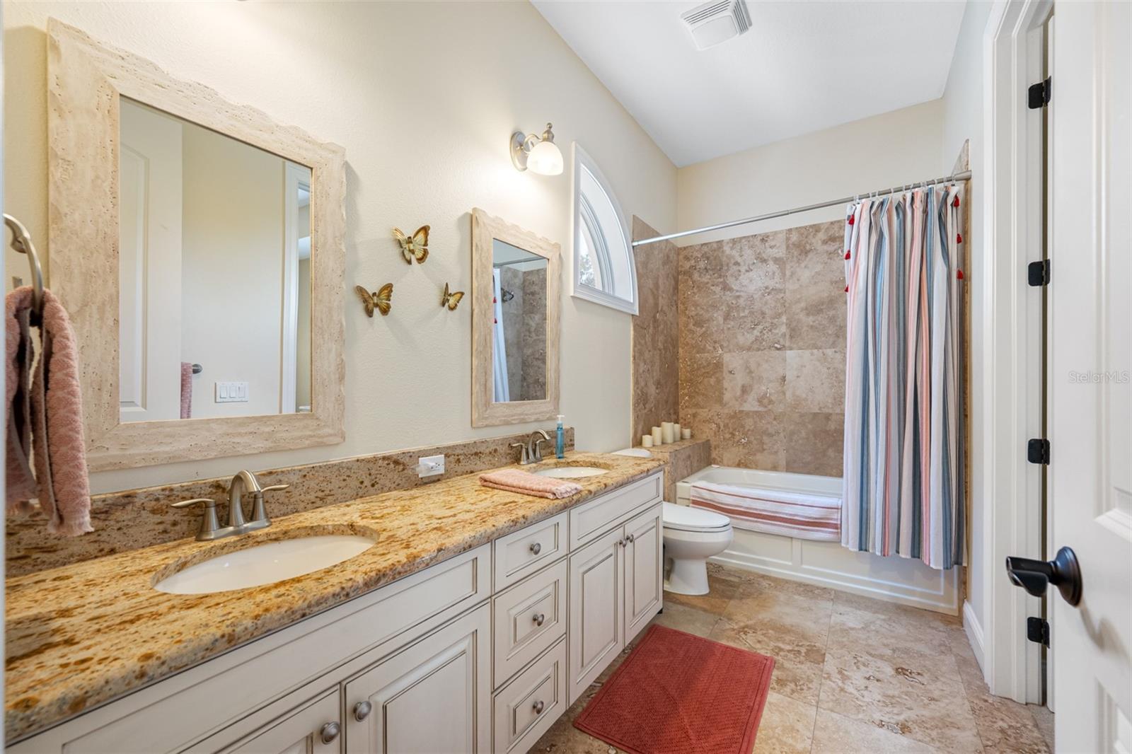 Image 35 of 60 For 1425 Hillside Landing Drive