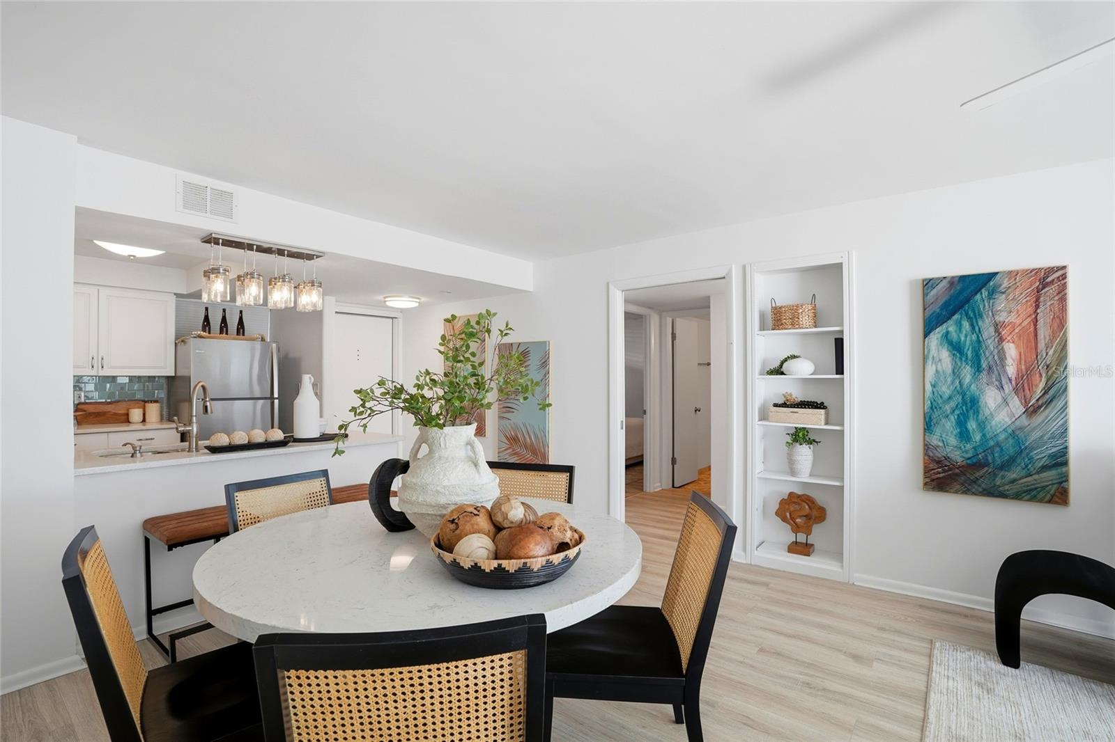 Image 10 of 42 For 16308 Gulf Boulevard 303