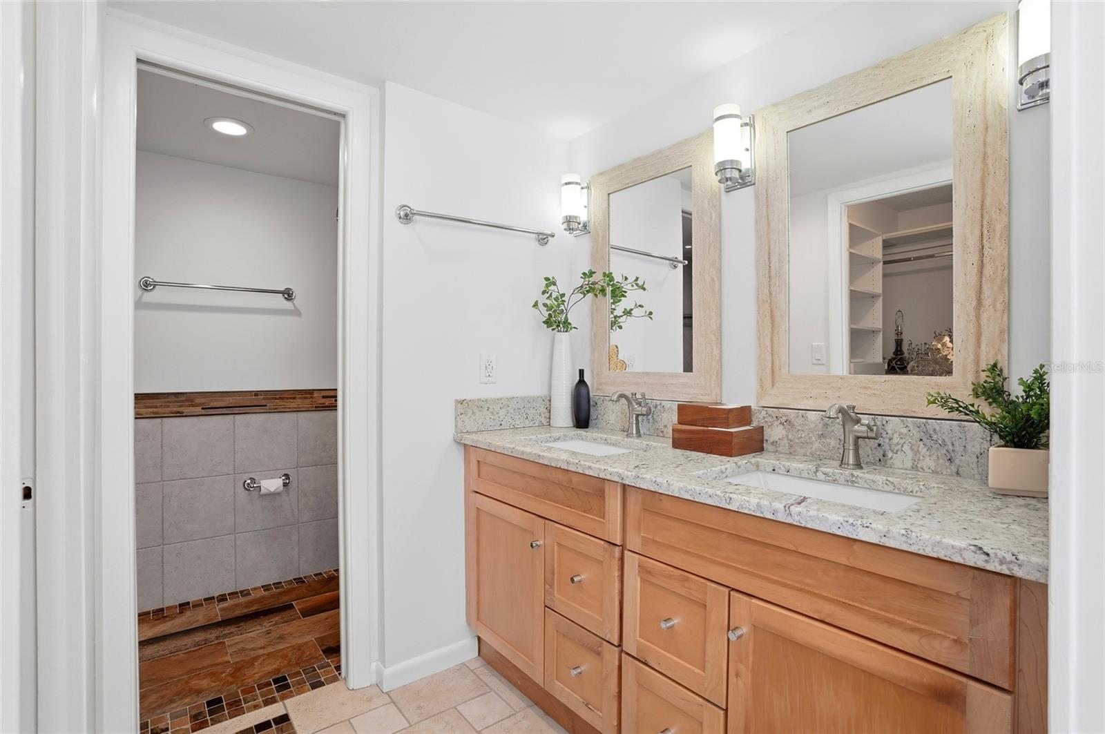 Image 27 of 42 For 16308 Gulf Boulevard 303