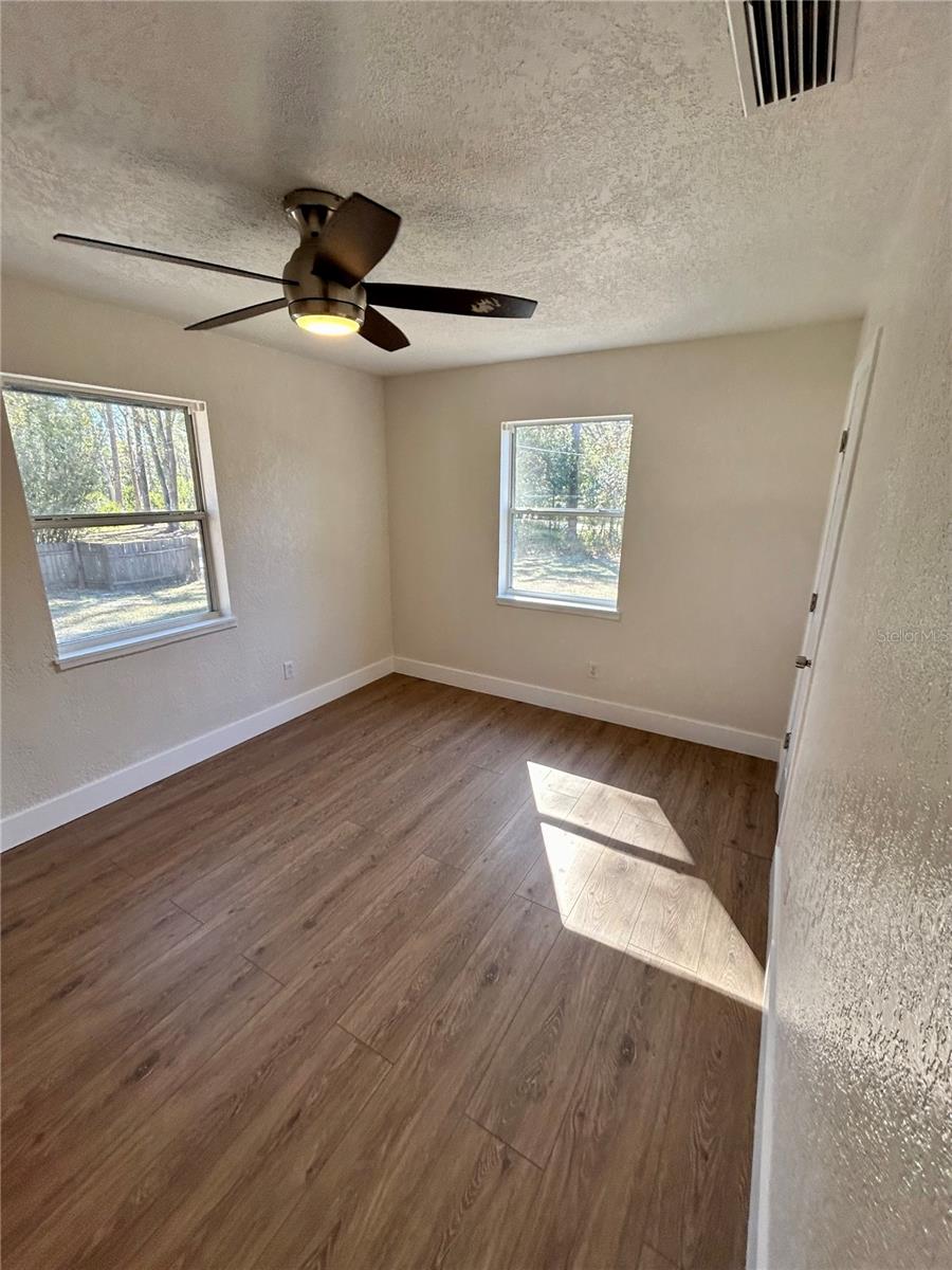 Image 13 of 19 For 18812 Carr Drive A