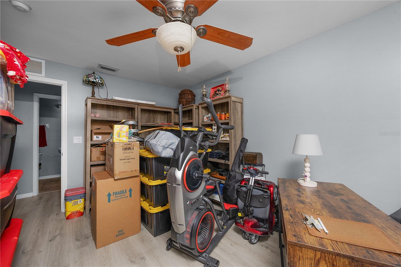 Image 23 of 34 For 1606 15th Avenue