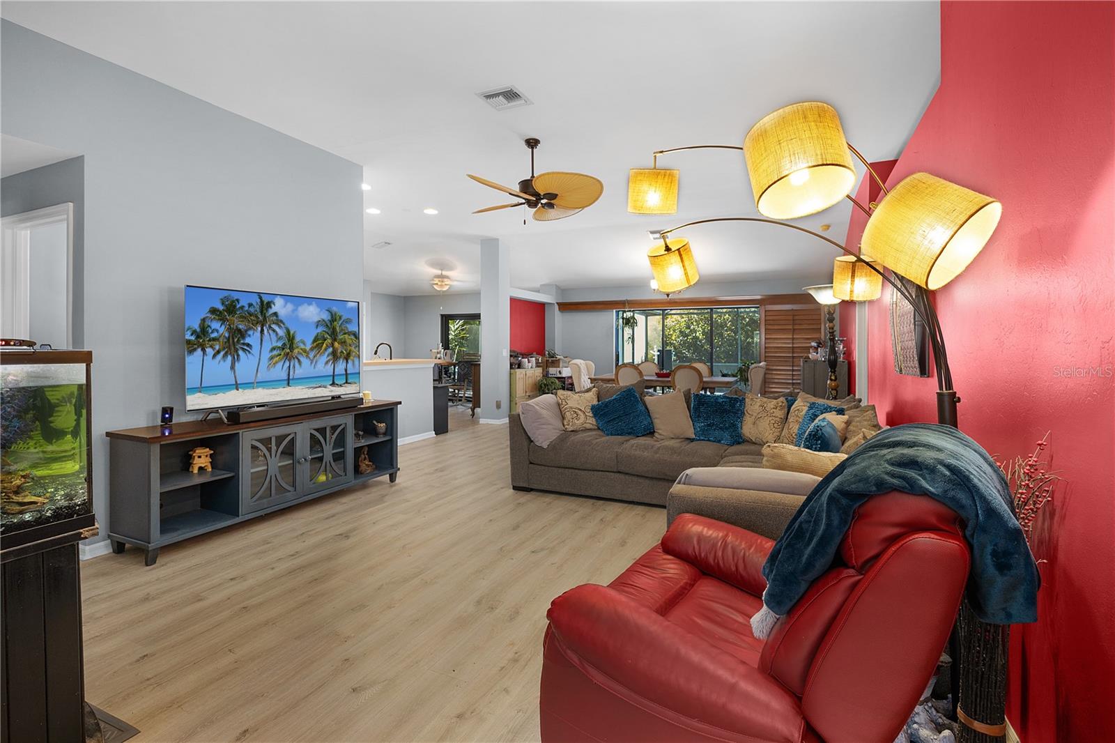 Image 5 of 34 For 1606 15th Avenue