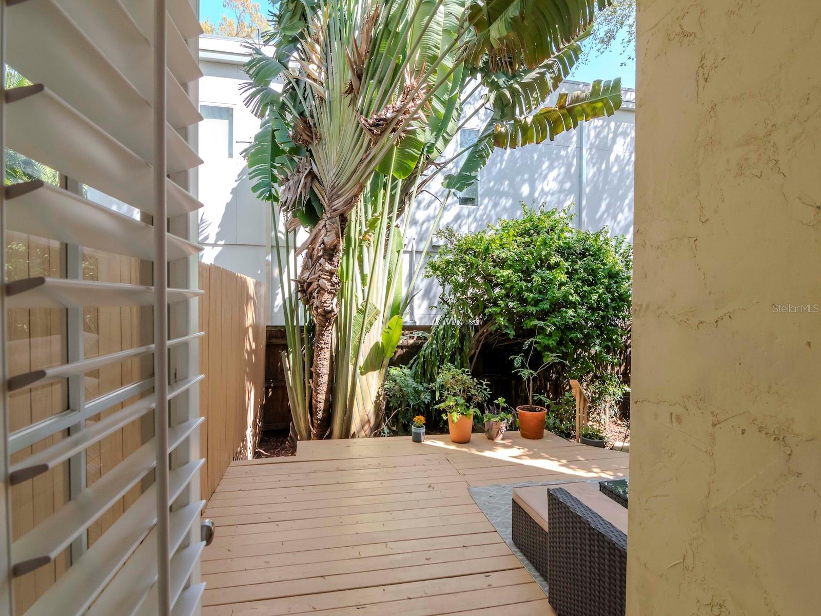 Image 27 of 33 For 418 Habana Avenue