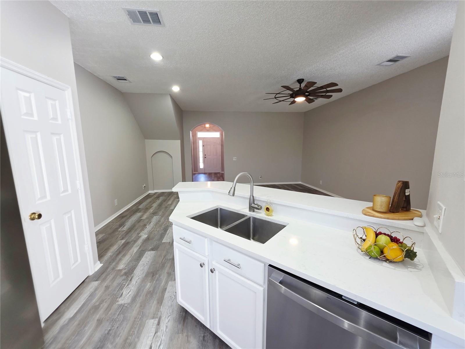 Image 20 of 76 For 580 Black Lion Drive Ne