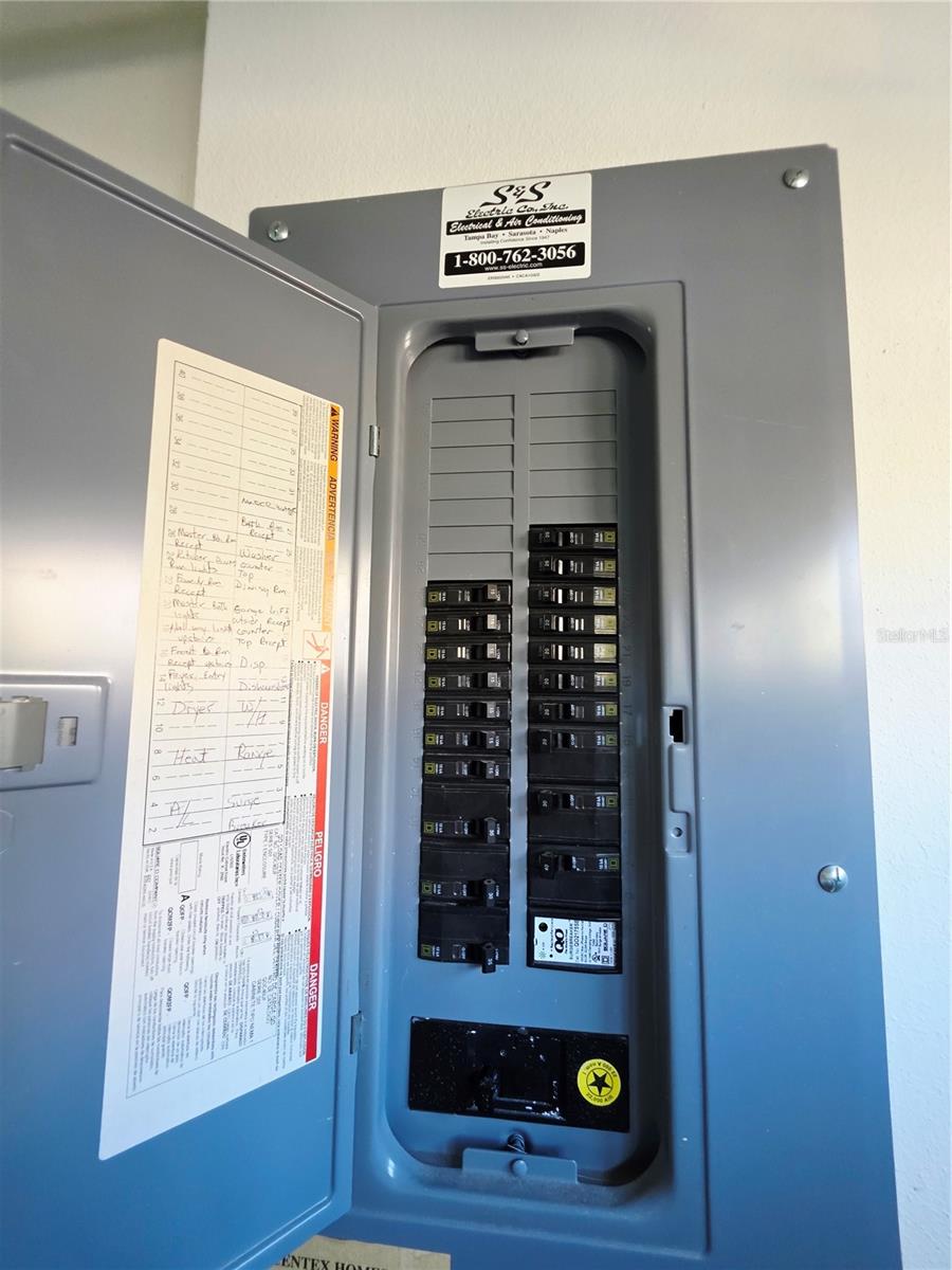 Image 58 of 76 For 580 Black Lion Drive Ne