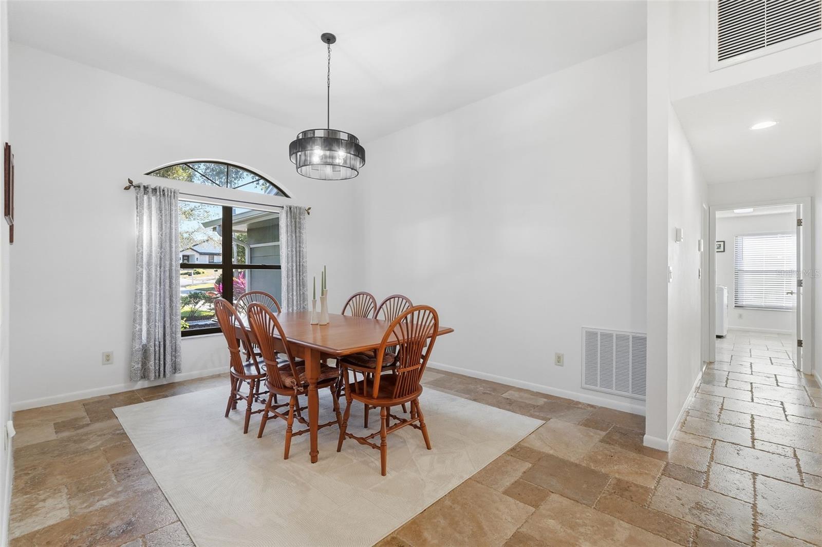 Image 11 of 100 For 3267 Westcott Court