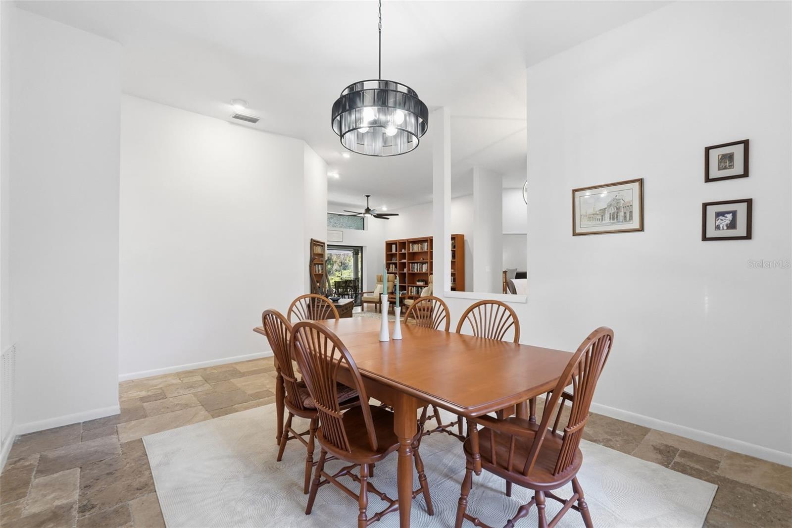 Image 13 of 100 For 3267 Westcott Court