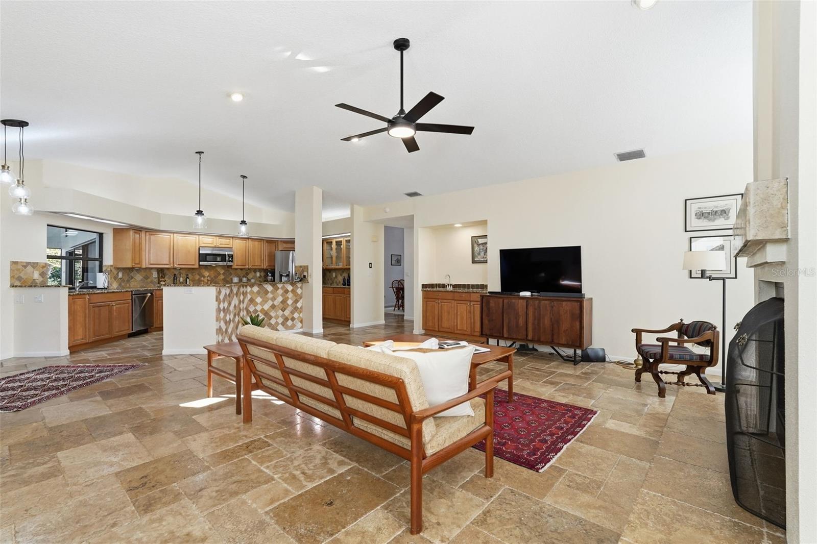 Image 25 of 100 For 3267 Westcott Court