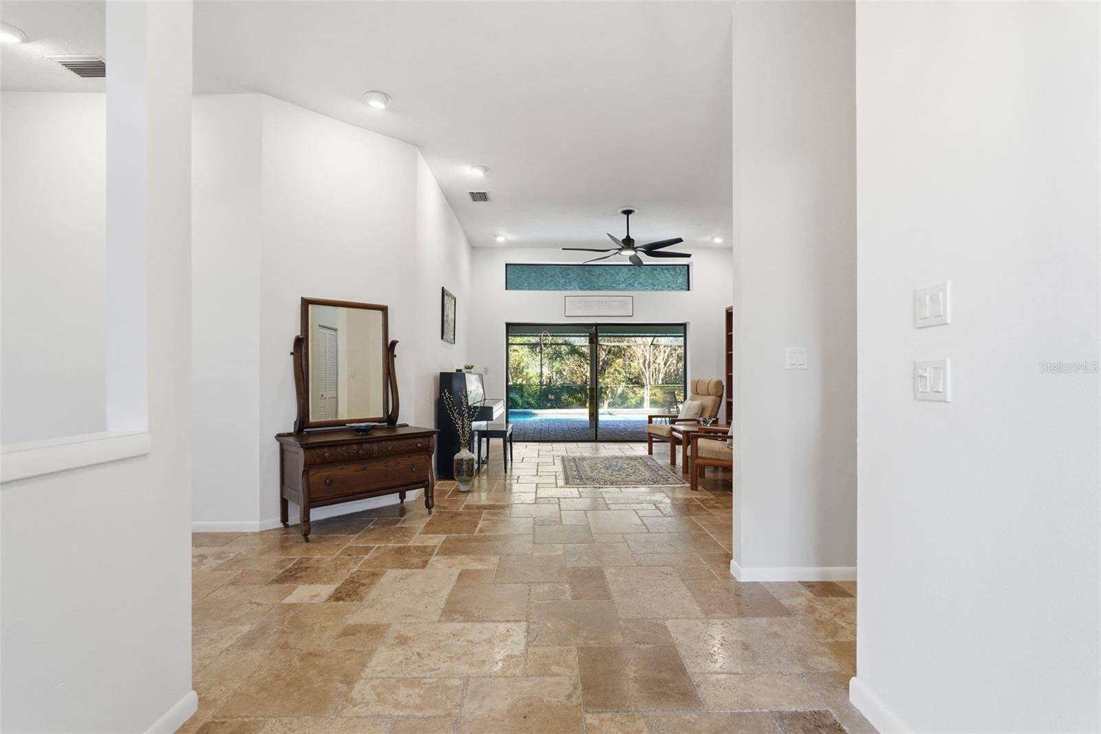 Image 9 of 100 For 3267 Westcott Court