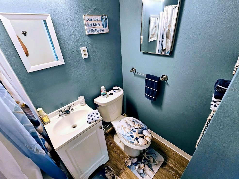 Image 19 of 39 For 501 Bay Drive 3401