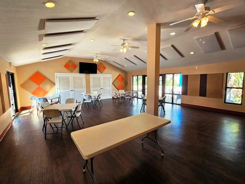 Image 37 of 39 For 501 Bay Drive 3401