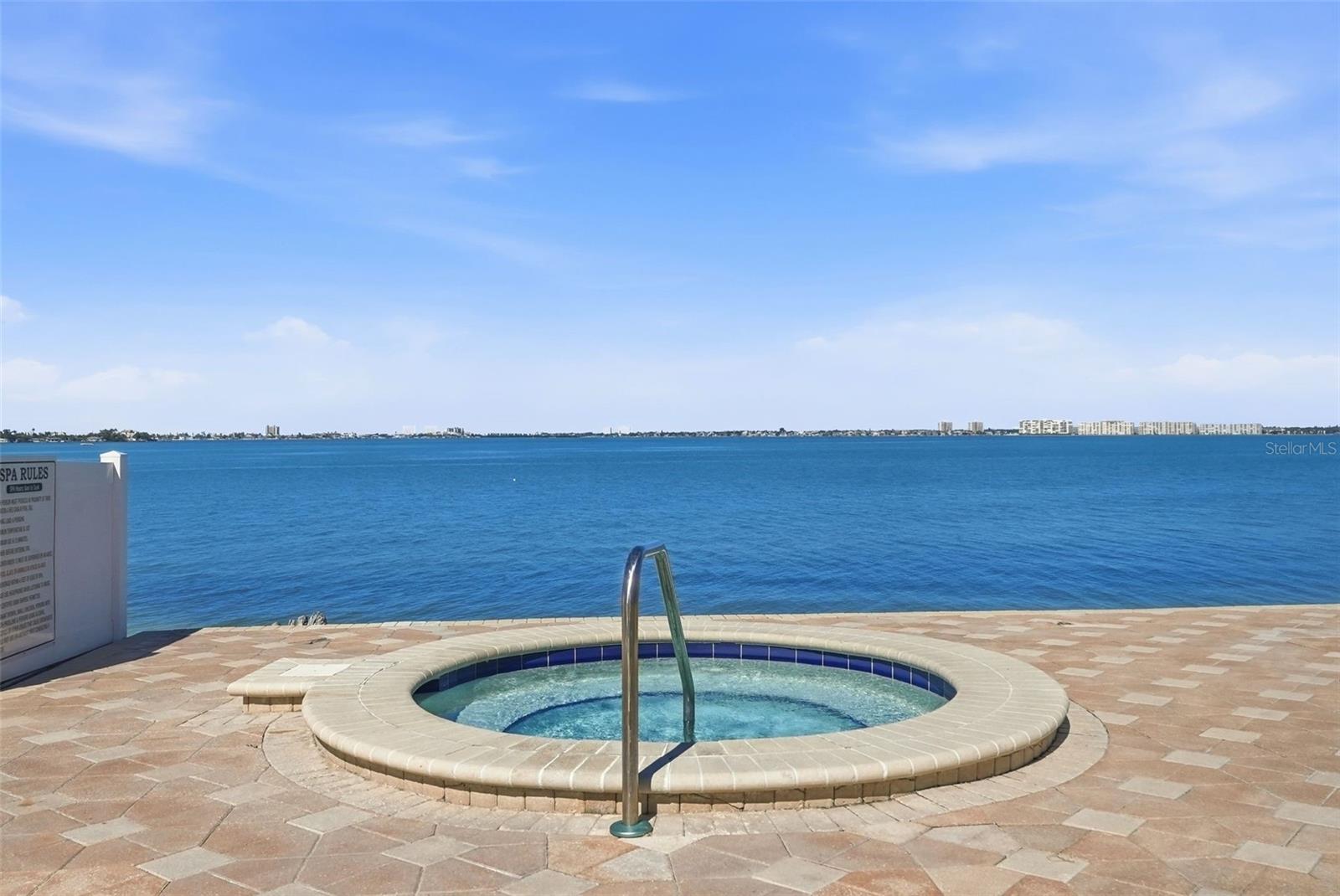 Image 26 of 35 For 6210 Sun Boulevard 211