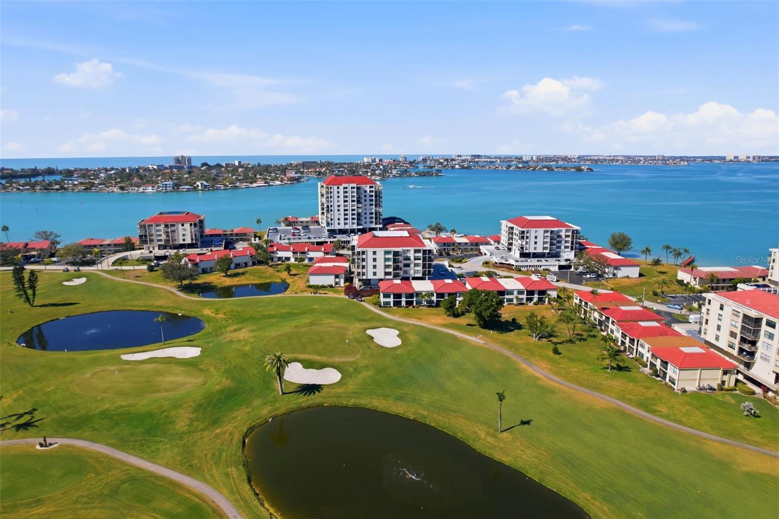 Image 32 of 35 For 6210 Sun Boulevard 211