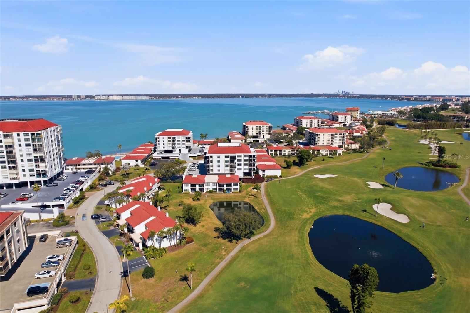 Image 33 of 35 For 6210 Sun Boulevard 211