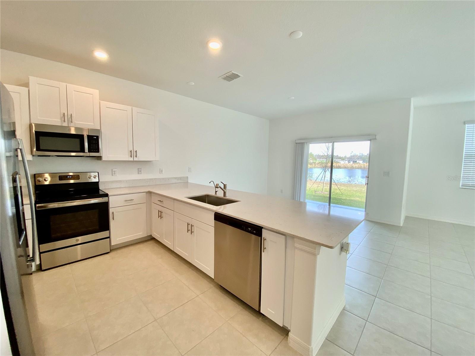 Image 10 of 35 For 6246 Shiner Street