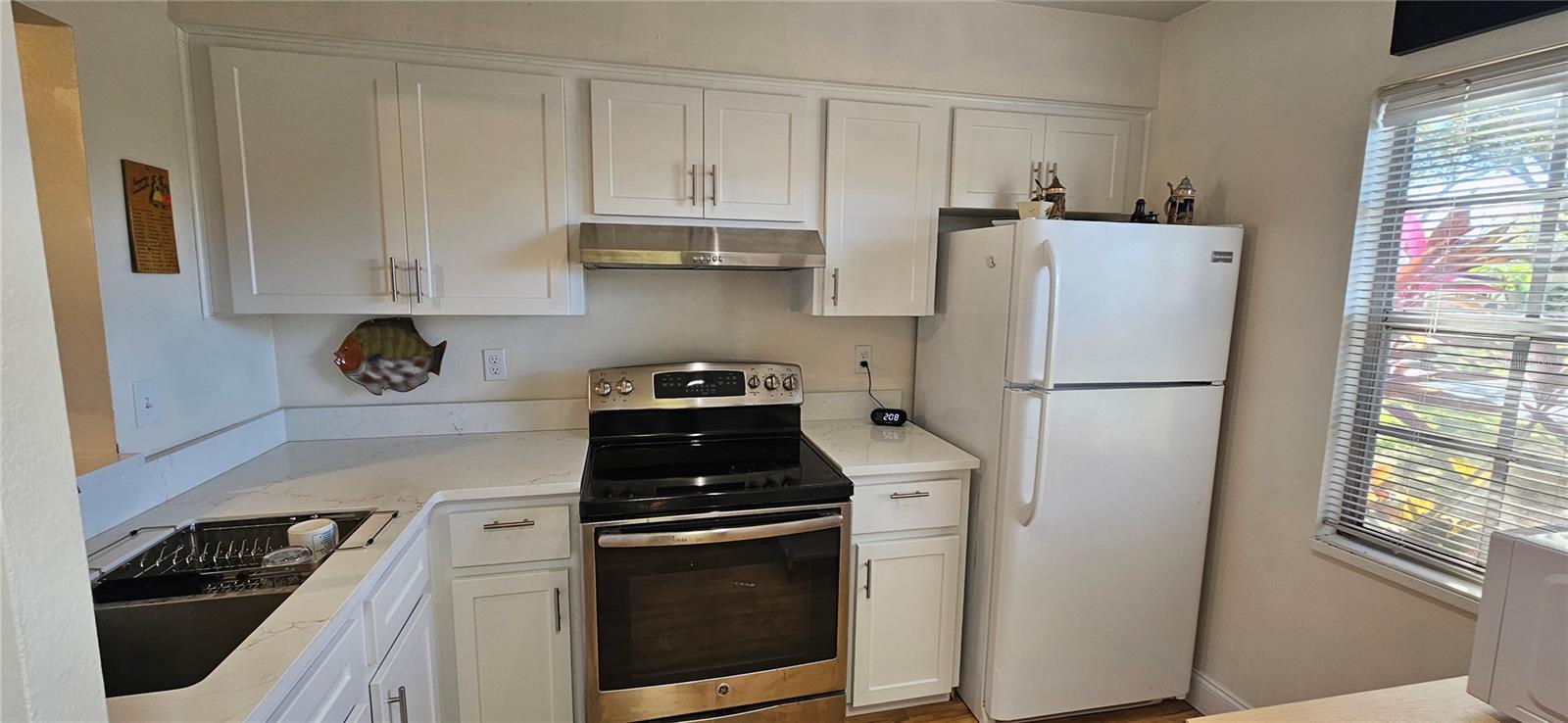 Image 3 of 17 For 3121 Mission Grove Drive 3121