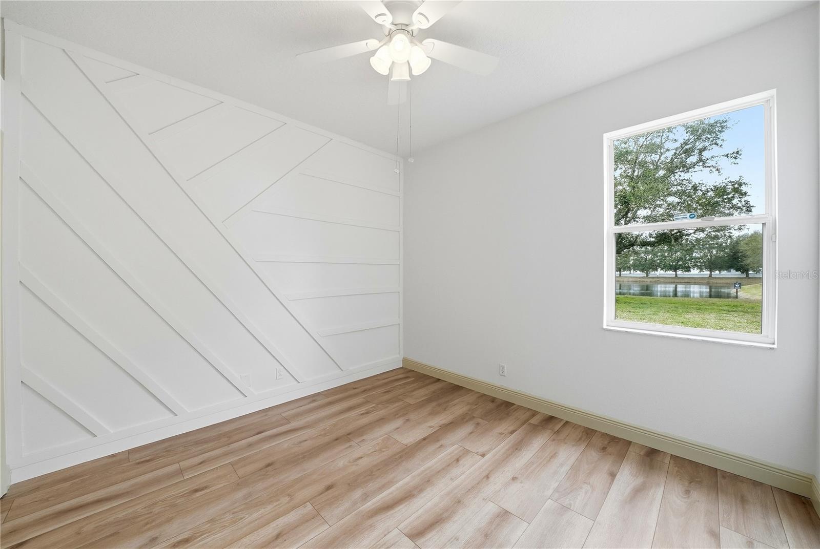 Image 28 of 37 For 6931 34th Avenue E