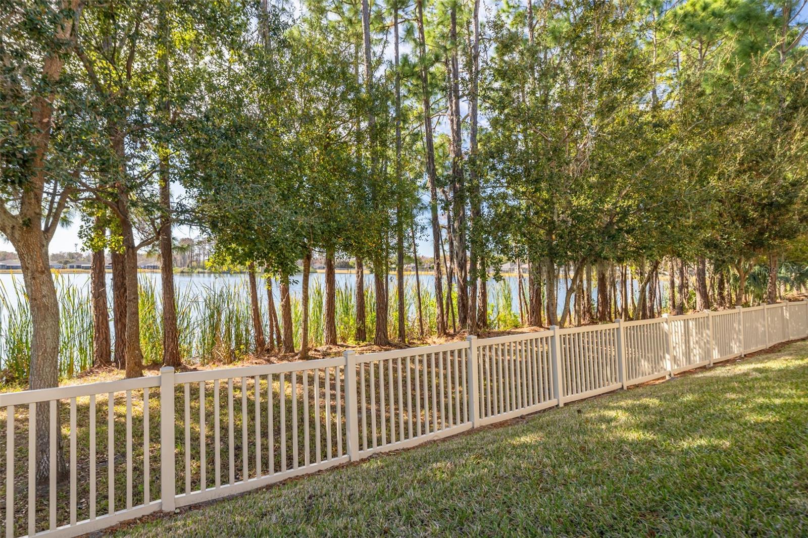 Image 28 of 36 For 11418 Crowned Sparrow Lane