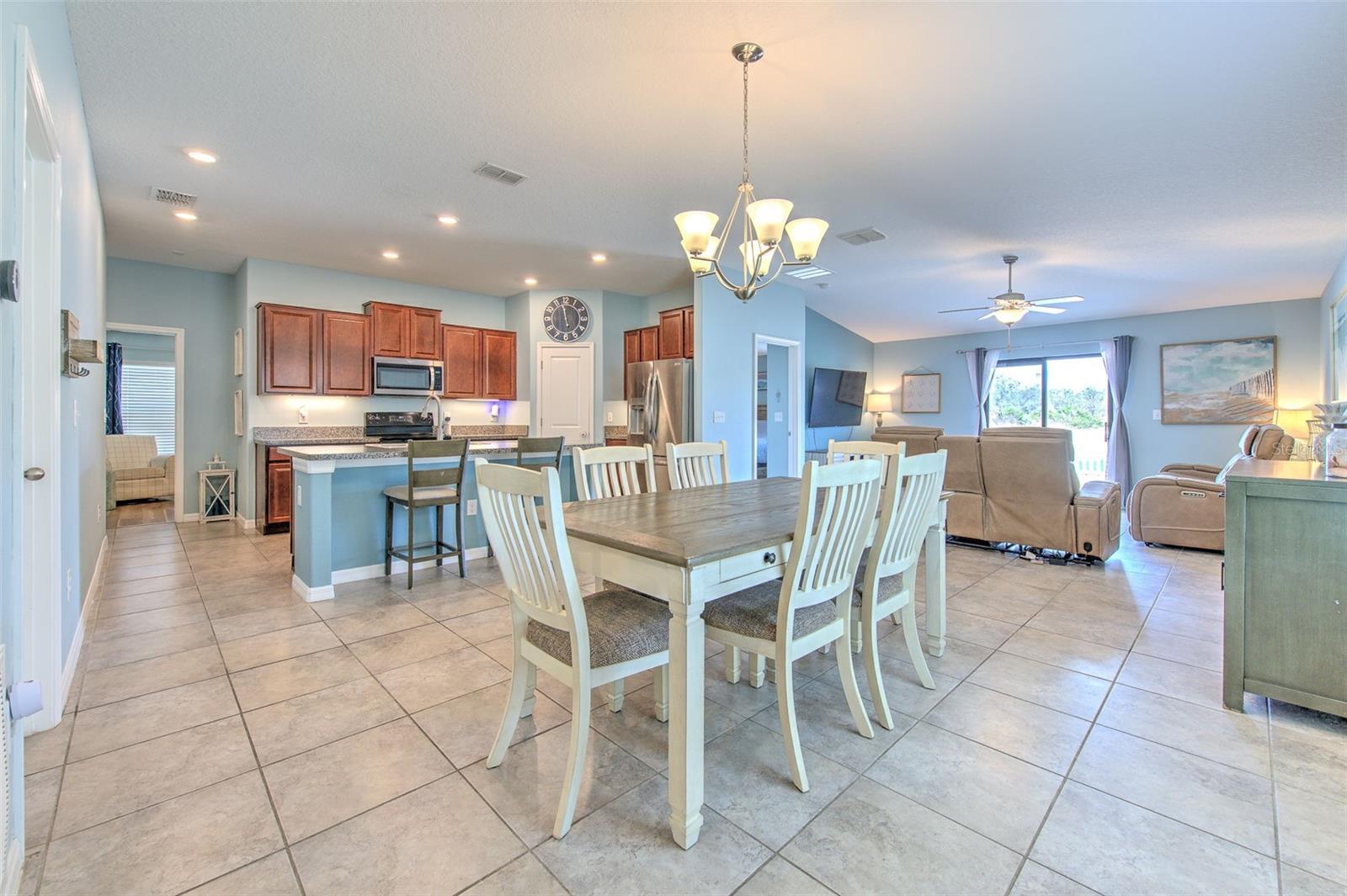 Image 13 of 41 For 12619 Lemon Pepper Drive