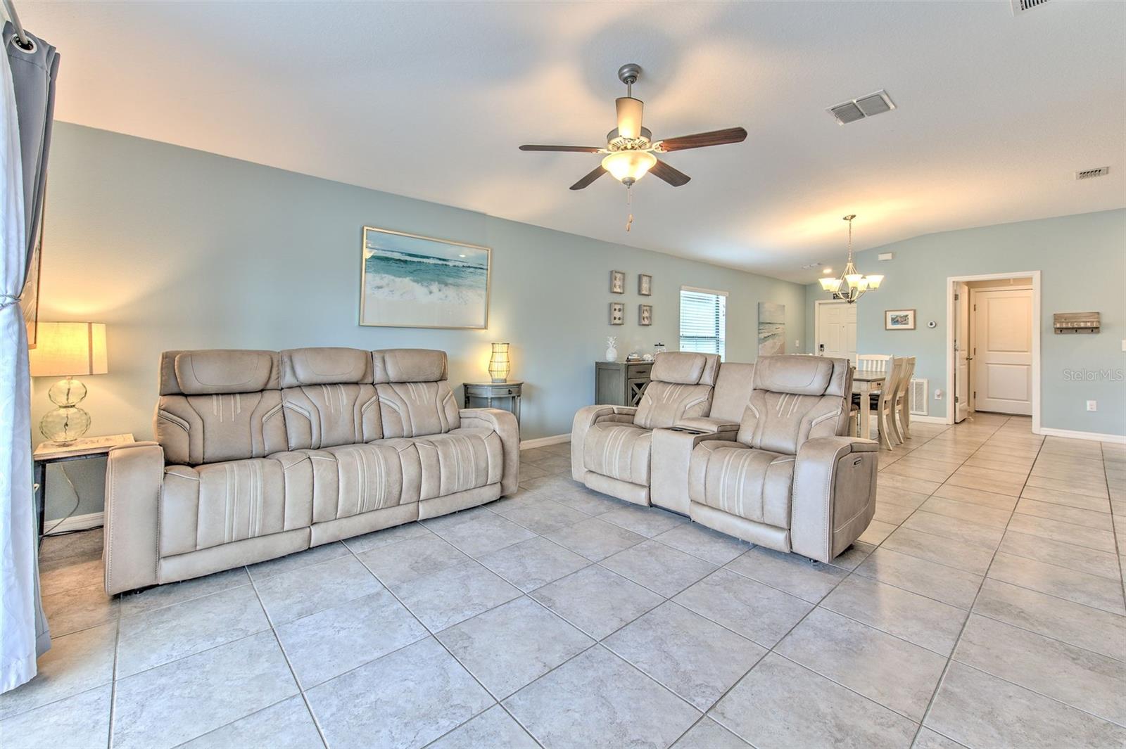 Image 21 of 41 For 12619 Lemon Pepper Drive