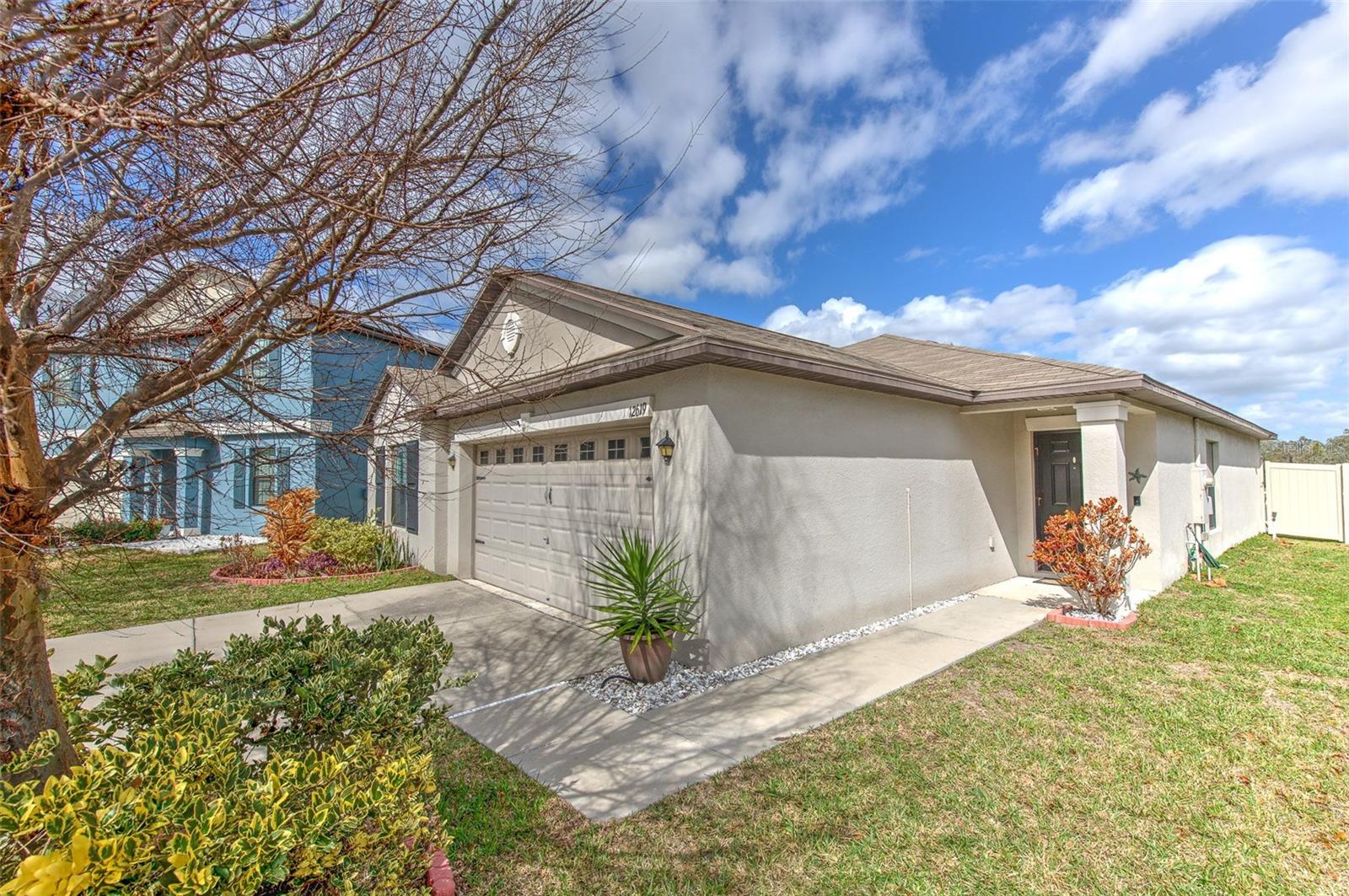 Image 3 of 41 For 12619 Lemon Pepper Drive