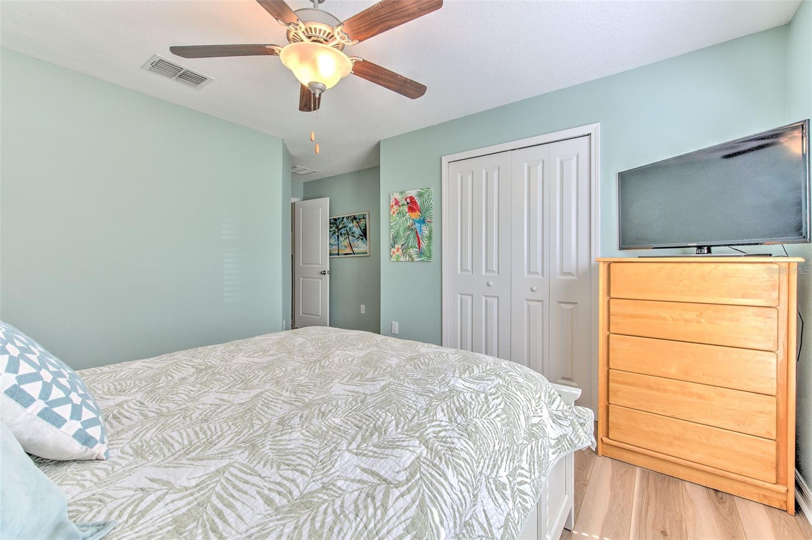 Image 32 of 41 For 12619 Lemon Pepper Drive