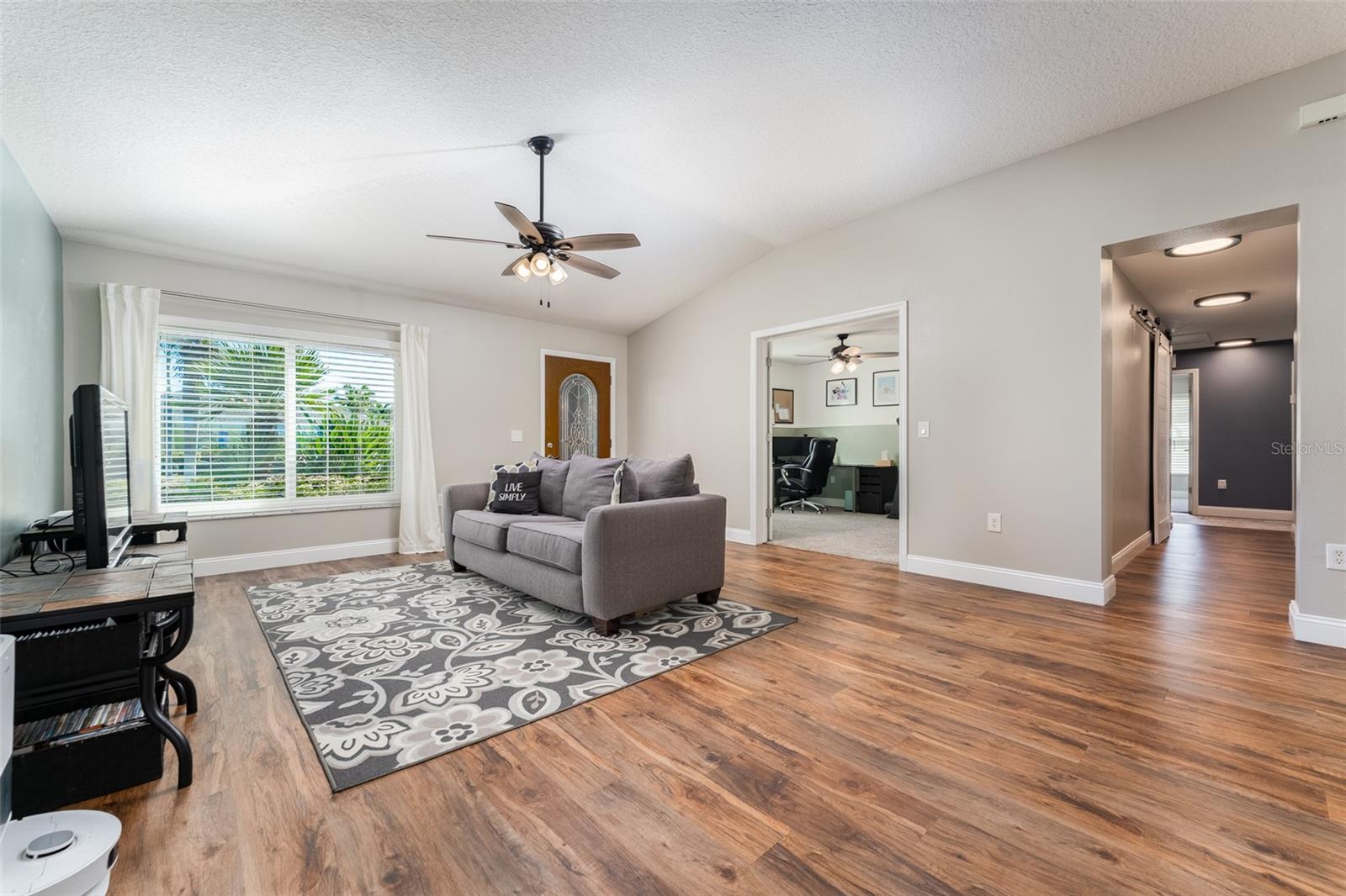 Image 17 of 66 For 5431 Sandy Shell Drive