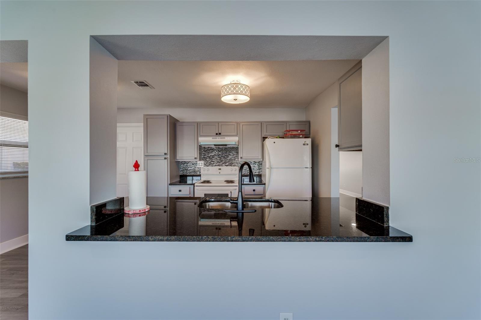 Image 12 of 61 For 4185 96th Terrace N 2