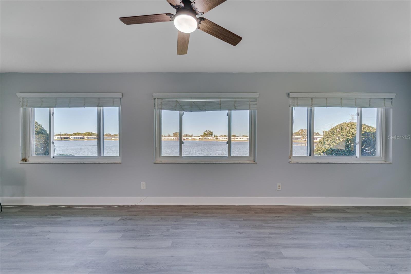 Image 24 of 61 For 4185 96th Terrace N 2