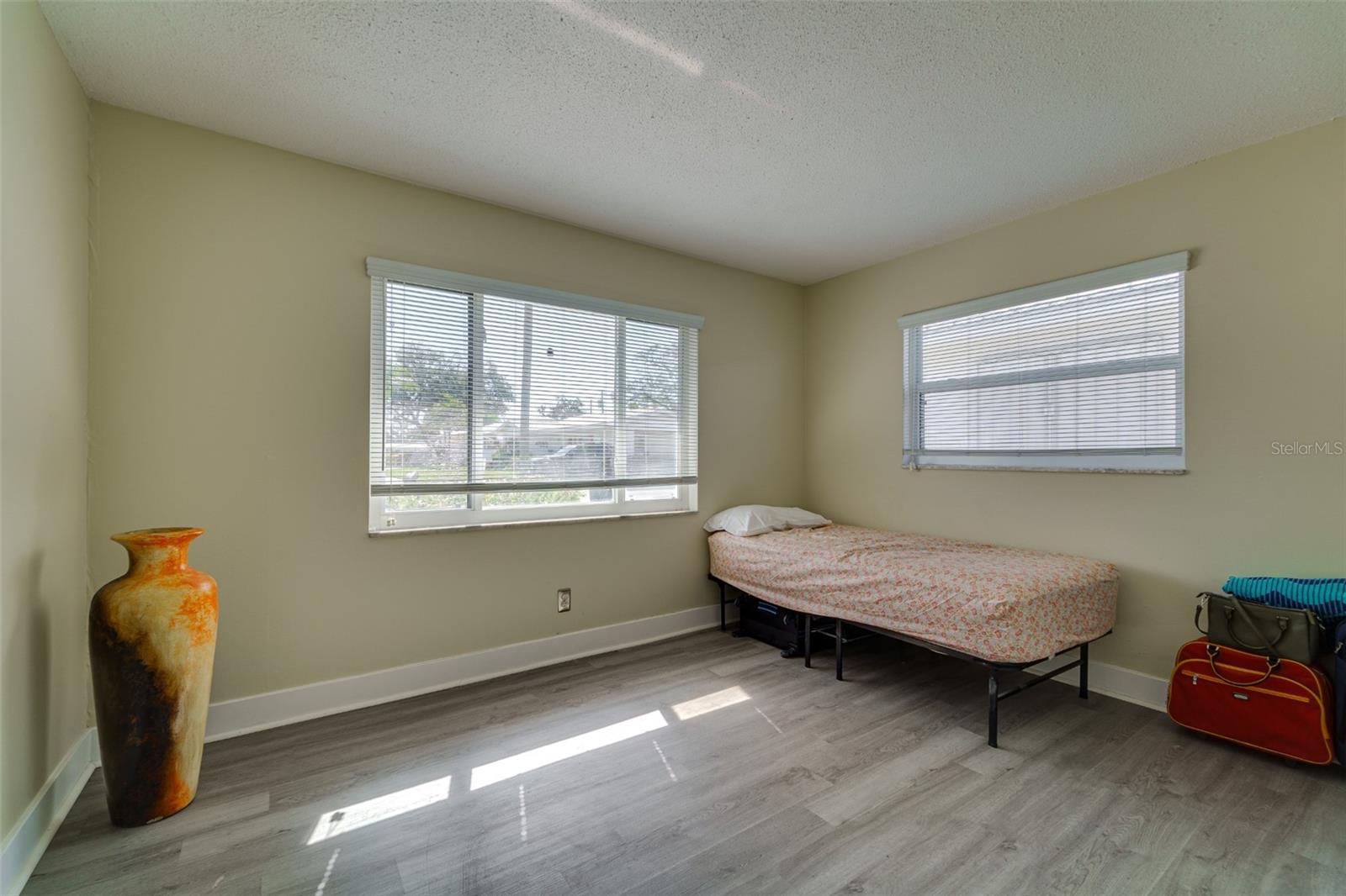 Image 33 of 61 For 4185 96th Terrace N 2