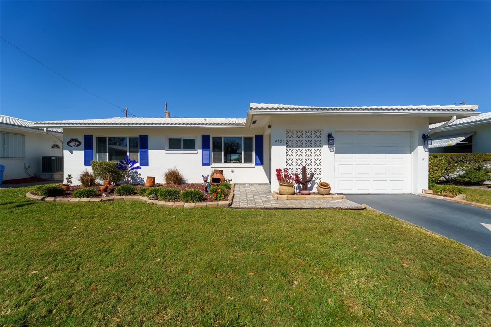 Image 47 of 61 For 4185 96th Terrace N 2