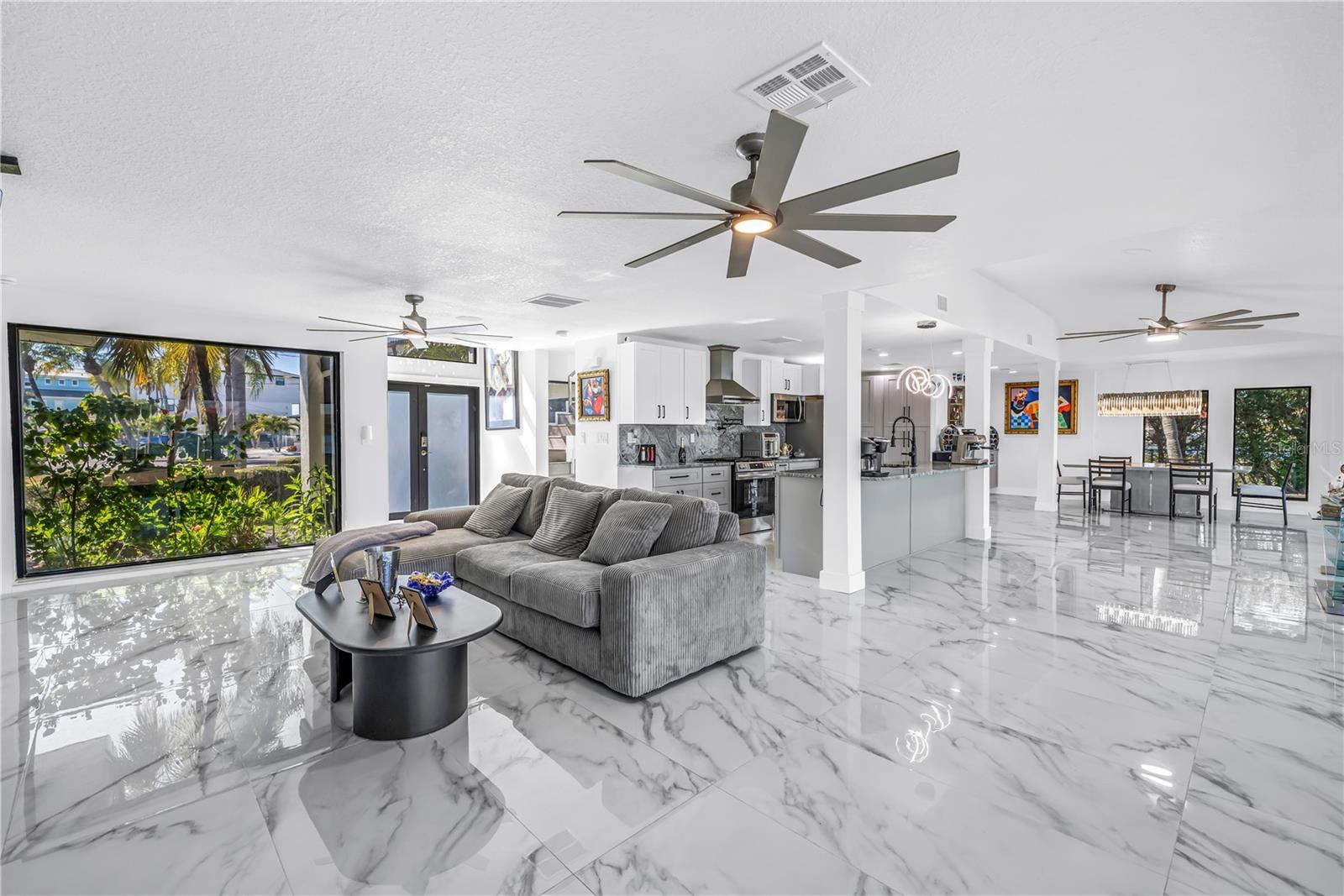 Image 15 of 100 For 583 Crystal Drive