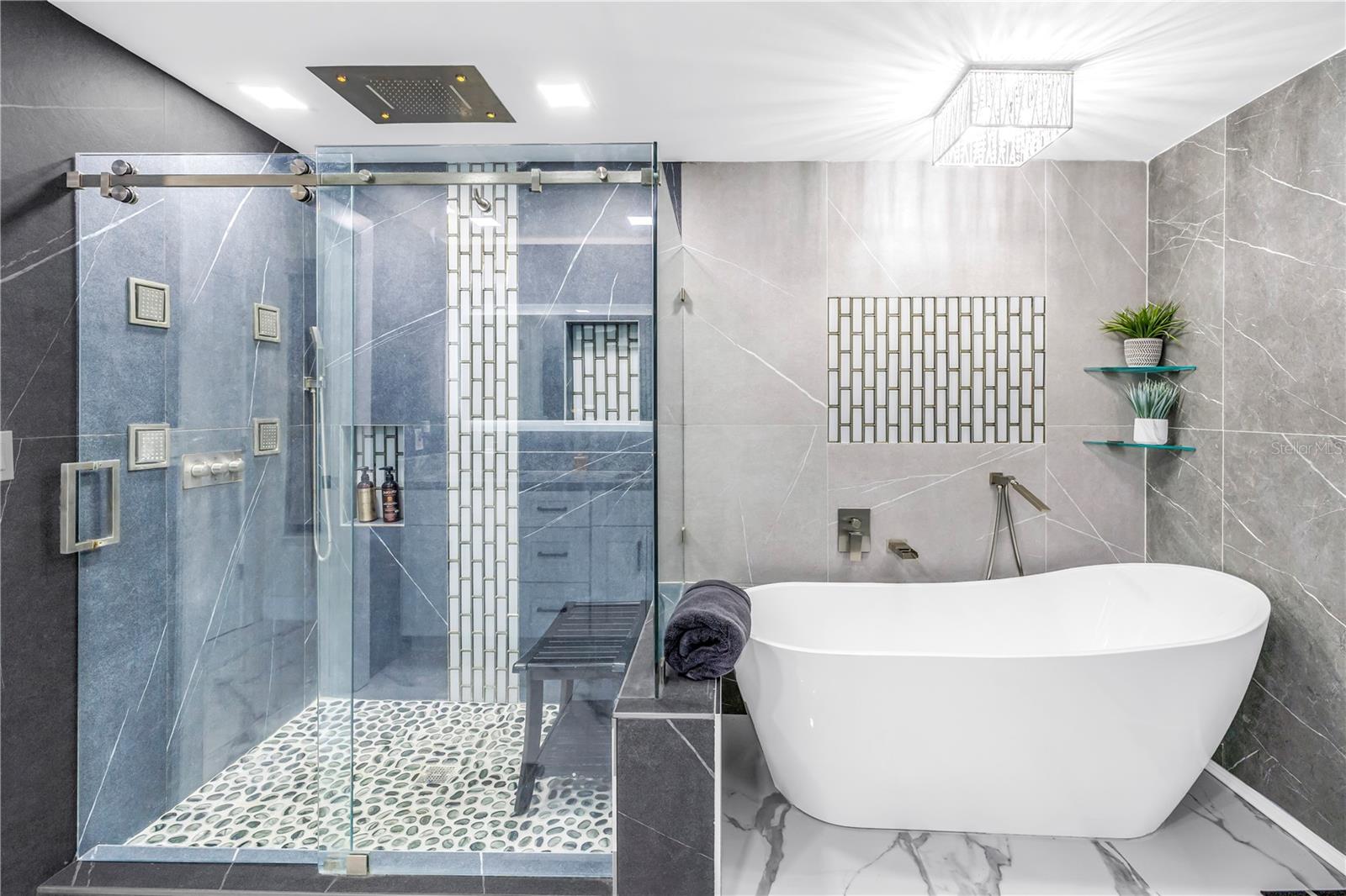 Image 39 of 100 For 583 Crystal Drive