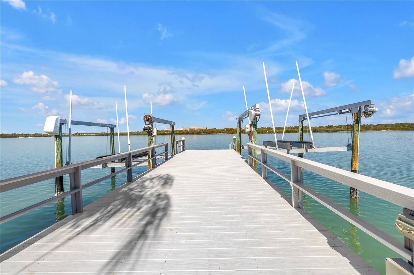 Image 87 of 100 For 583 Crystal Drive