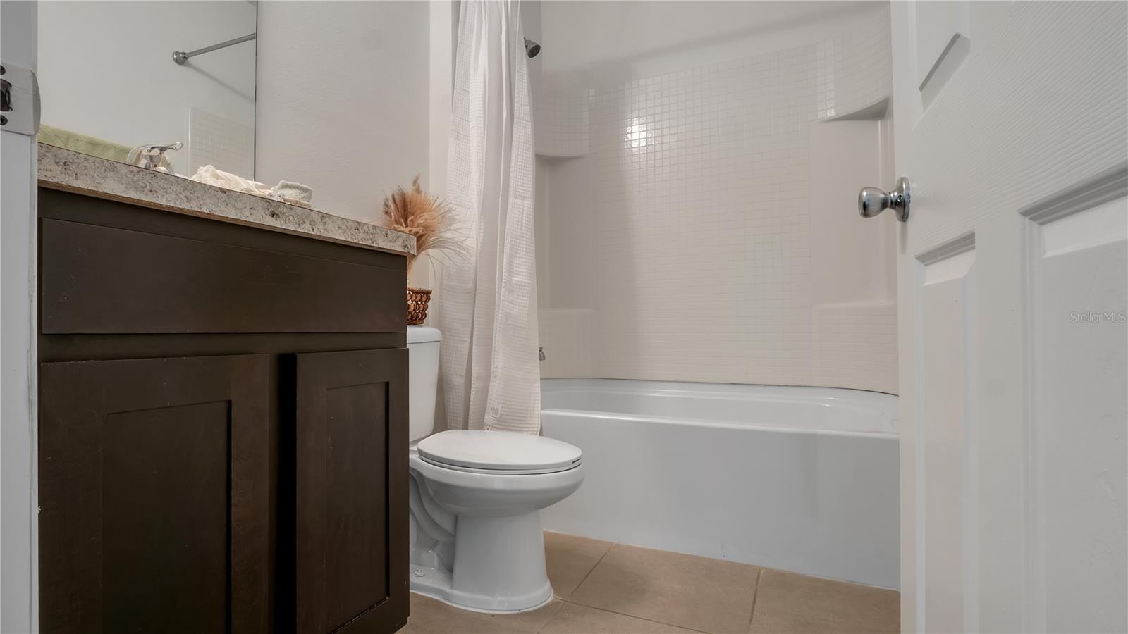 Image 19 of 31 For 3503 Diamond Leaf Court