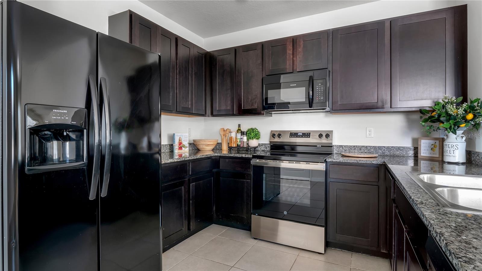 Image 8 of 31 For 3503 Diamond Leaf Court