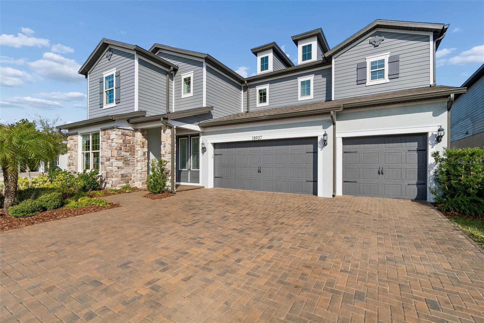 Image 2 of 100 For 18937 Willowmore Cedar Drive