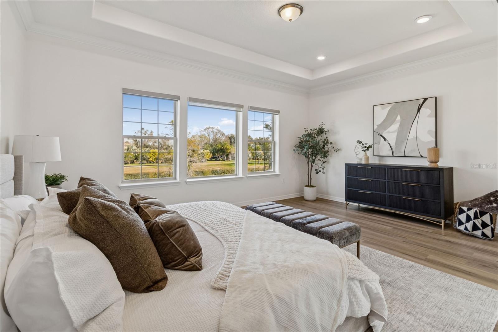 Image 44 of 100 For 18937 Willowmore Cedar Drive