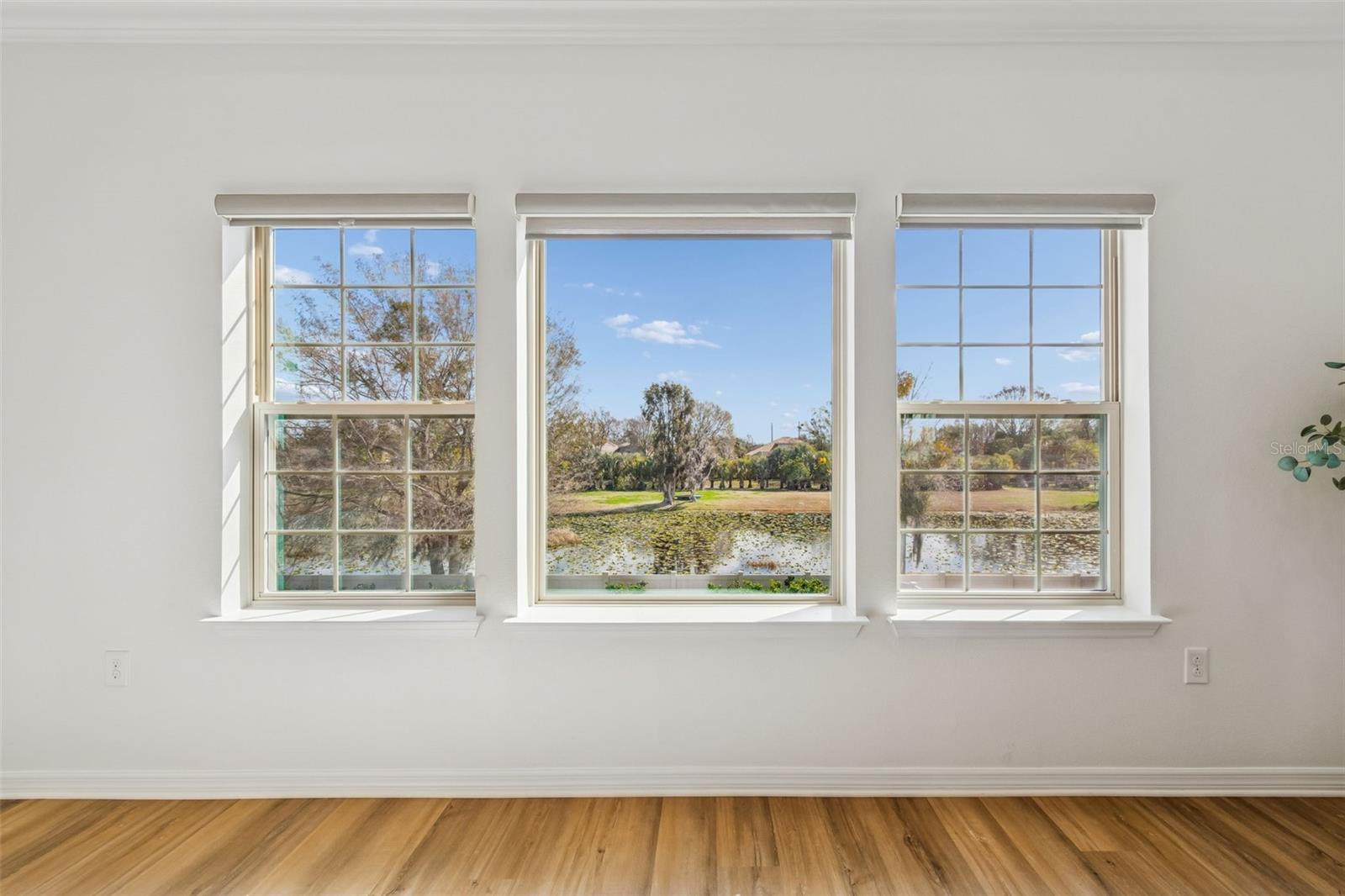 Image 45 of 100 For 18937 Willowmore Cedar Drive