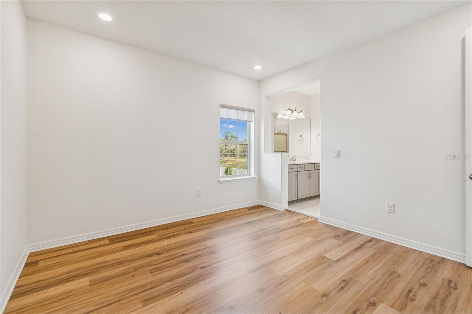 Image 64 of 100 For 18937 Willowmore Cedar Drive