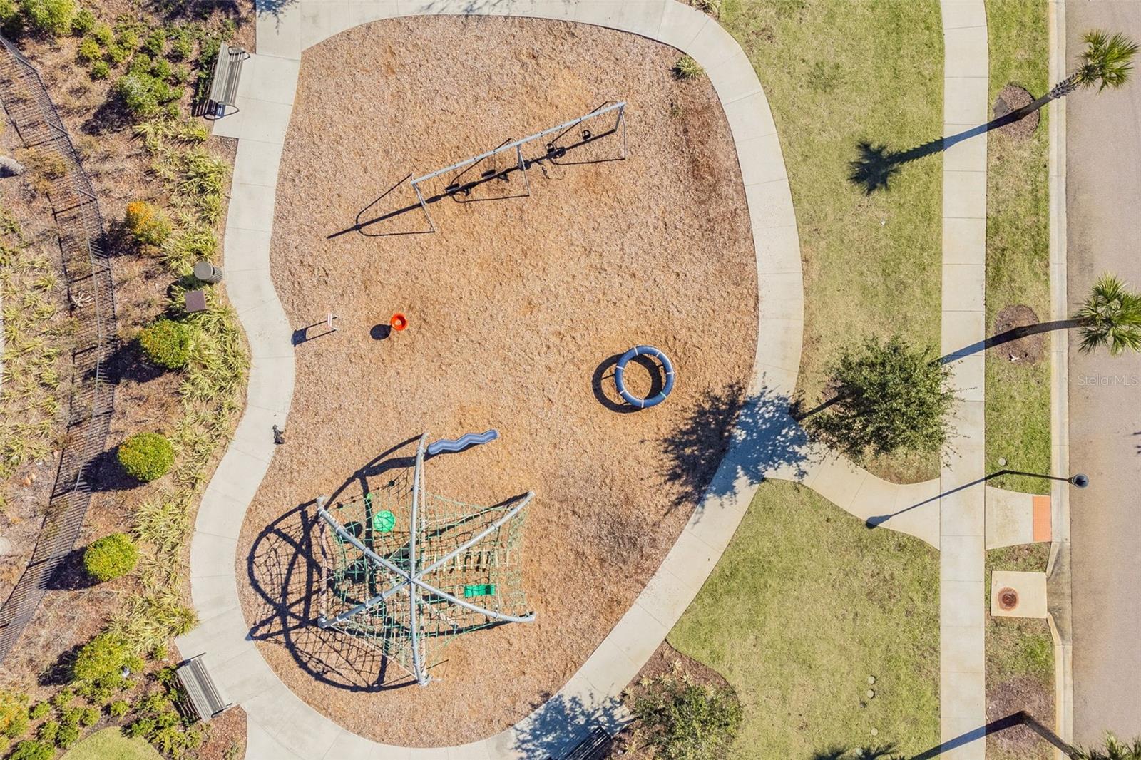 Image 94 of 100 For 18937 Willowmore Cedar Drive