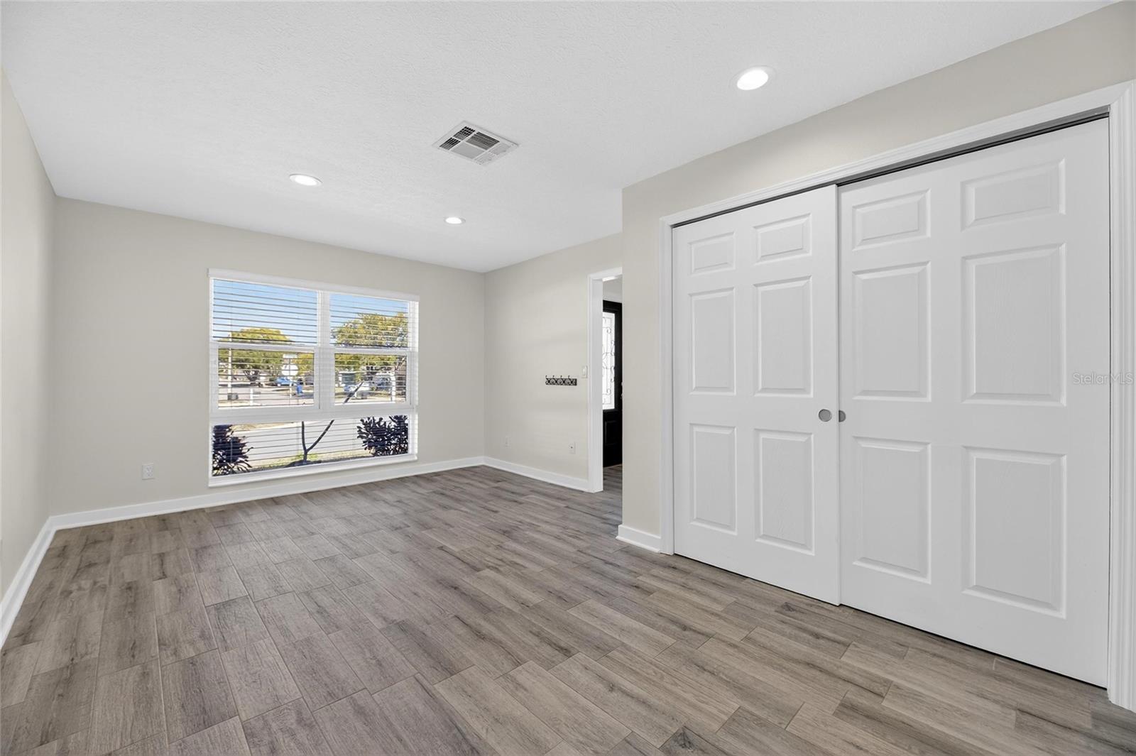 Image 16 of 91 For 7906 Bahama Avenue